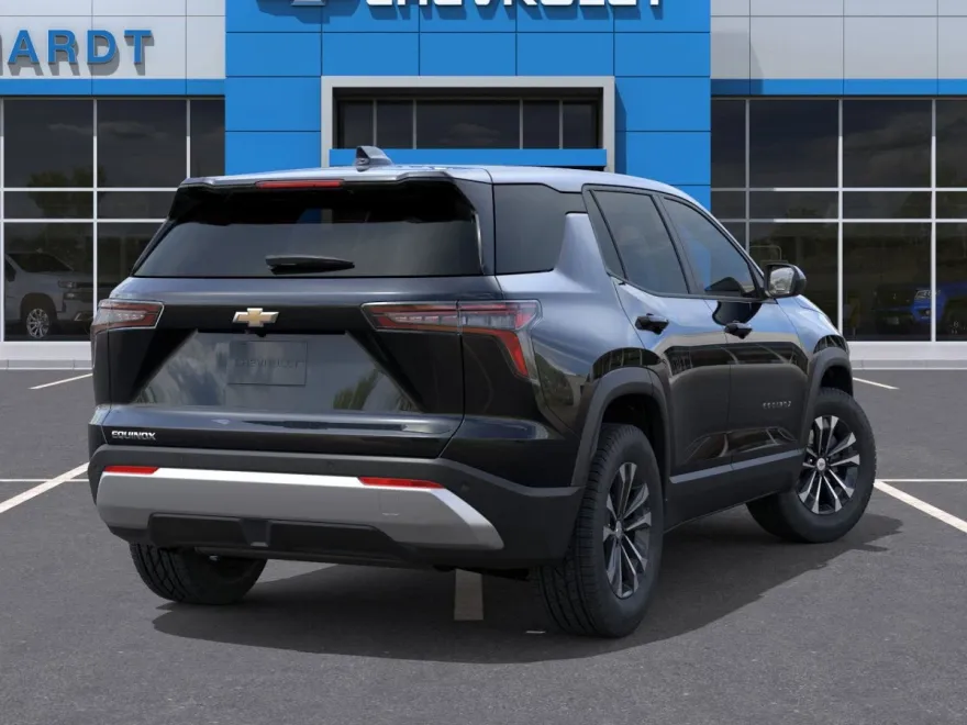 2026 Chevrolet Equinox LT photo 1