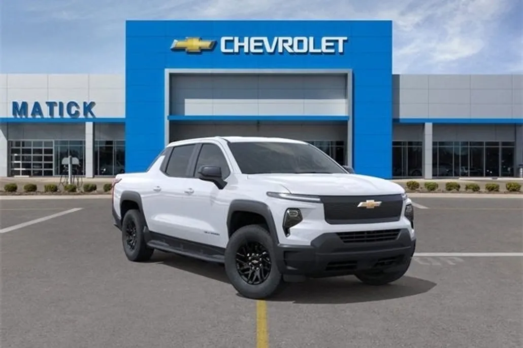 2024 Chevrolet Silverado EV Work Truck photo 1