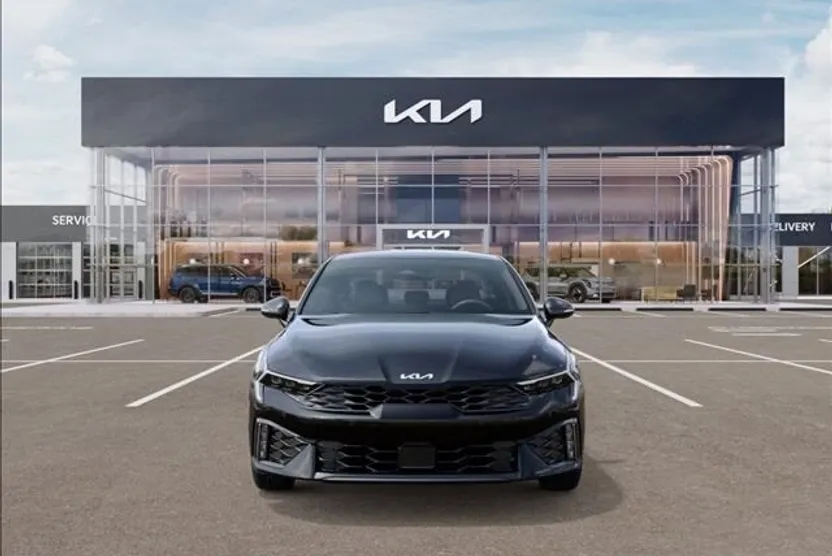 2026 Kia K5 GT-Line photo 1
