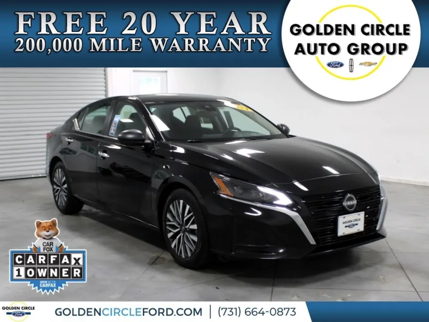 2024 Nissan Altima 2.5 SV photo 1