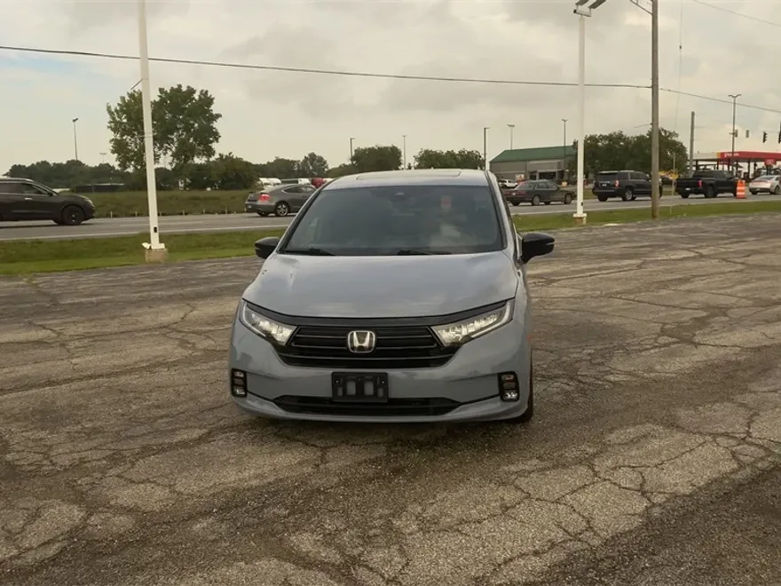 2019 Honda Odyssey EX photo 1