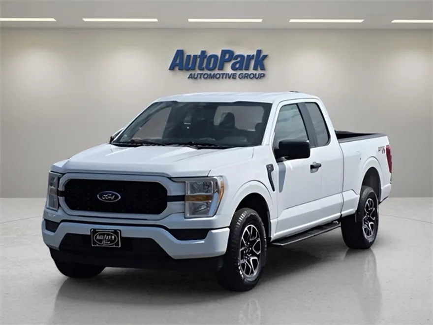 2022 Ford F-150 XL photo 1