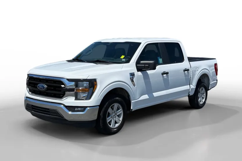 2023 Ford F-150 XLT photo 1