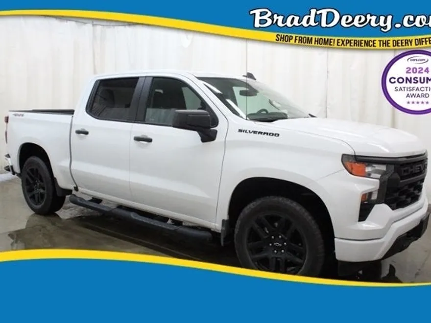2024 Chevrolet Silverado 1500 Custom photo 1