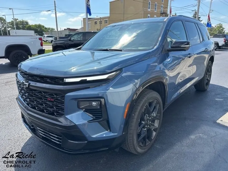 2024 Chevrolet Traverse RS photo 1