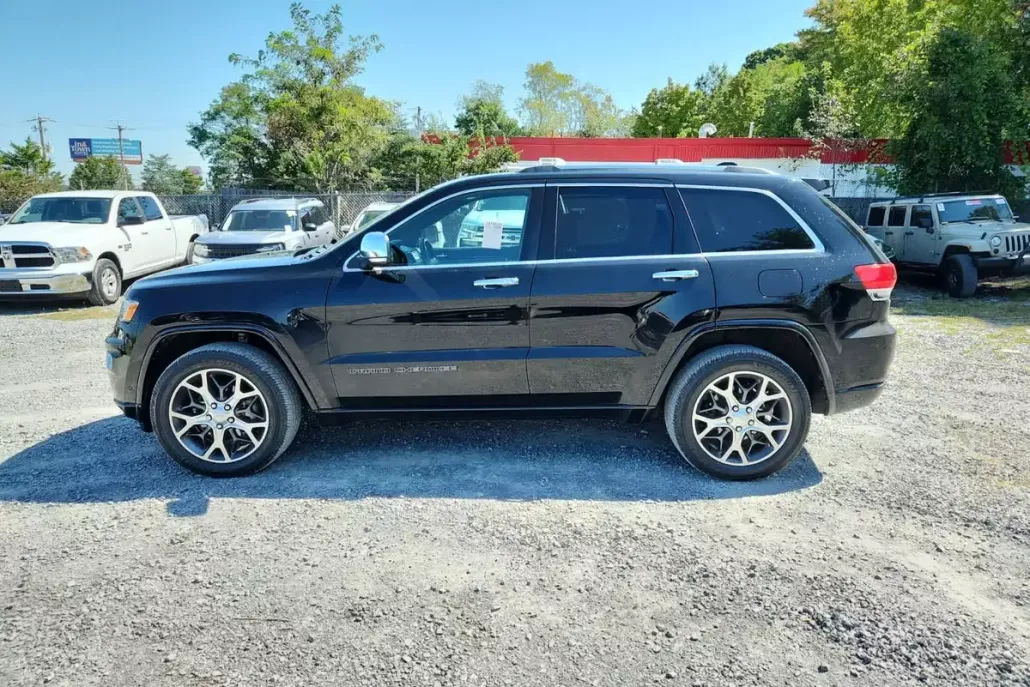 2020 Jeep Grand Cherokee Overland photo 1
