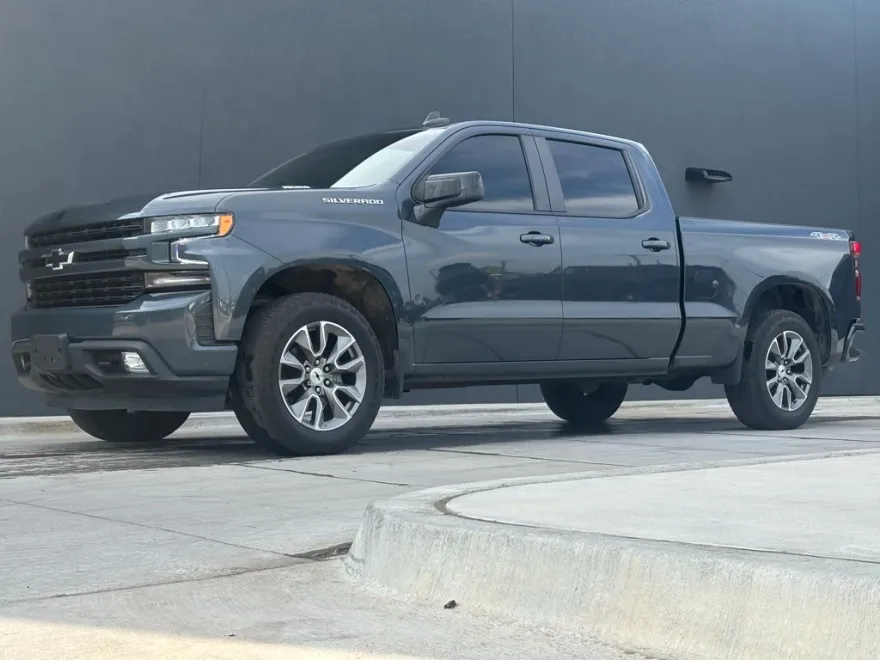 2021 Chevrolet Silverado 1500 RST photo 1