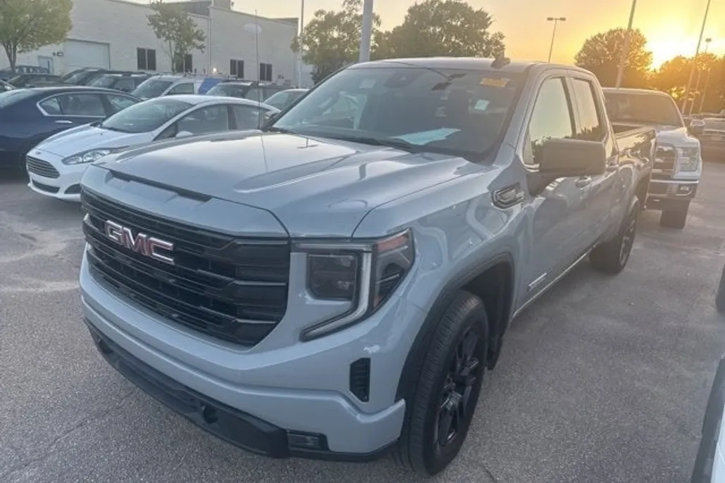 2024 Gmc Sierra 1500 Elevation photo 1
