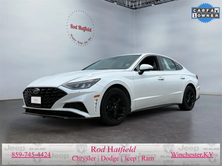 2022 Hyundai Sonata SEL photo 1