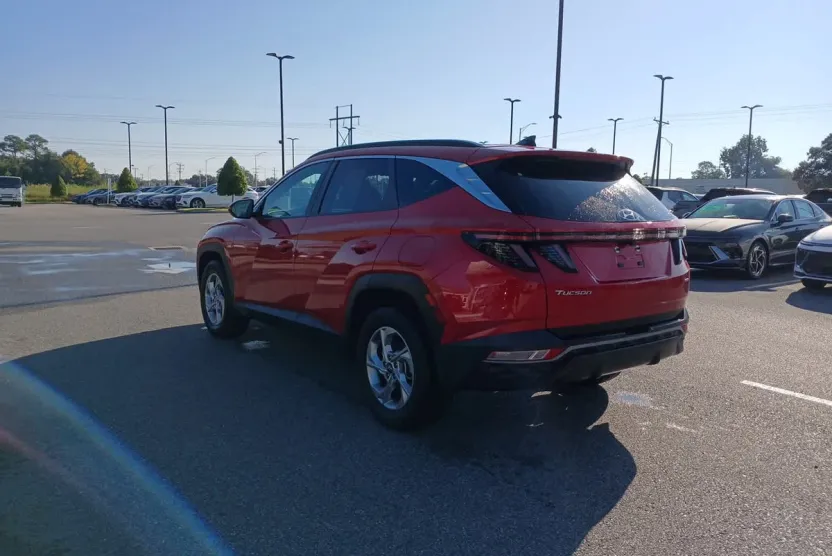 2023 Hyundai Tucson SEL photo 1