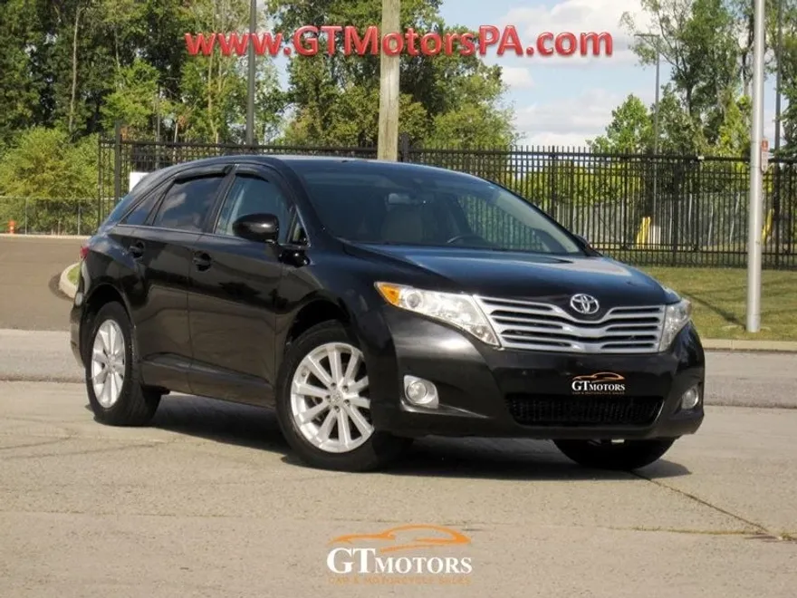 2010 Toyota Venza photo 1