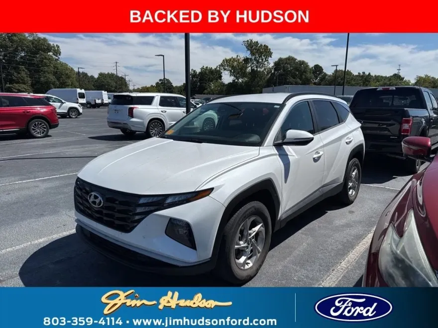 2022 Hyundai Tucson SEL photo 1