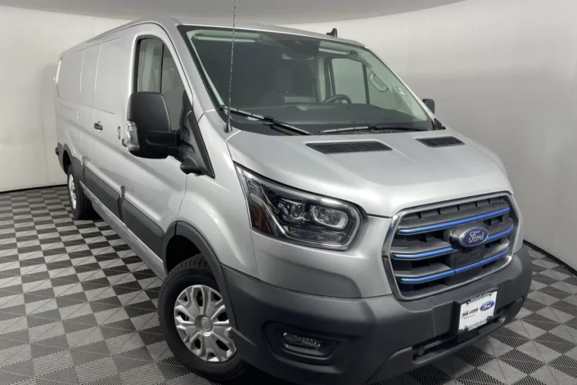 2023 Ford Transit photo 1