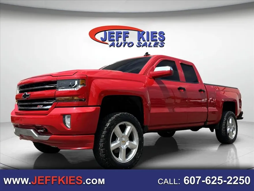 2019 Chevrolet Silverado 1500 Custom photo 1