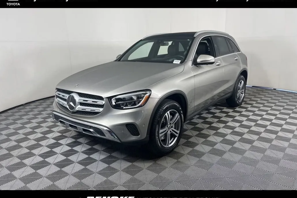 2021 Mercedes Benz GLC 300 photo 1