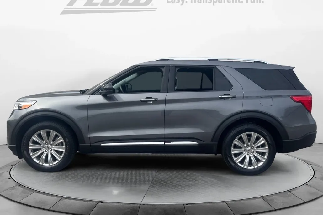 2021 Ford Explorer Limited photo 1