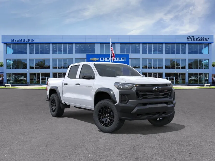2026 Chevrolet Colorado Trail Boss photo 1
