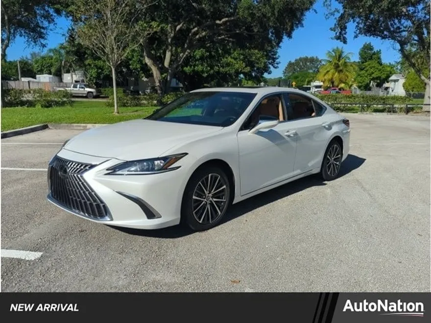 2023 Lexus ES 350 photo 1
