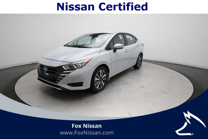 2024 Nissan Versa 1.6 SV photo 1