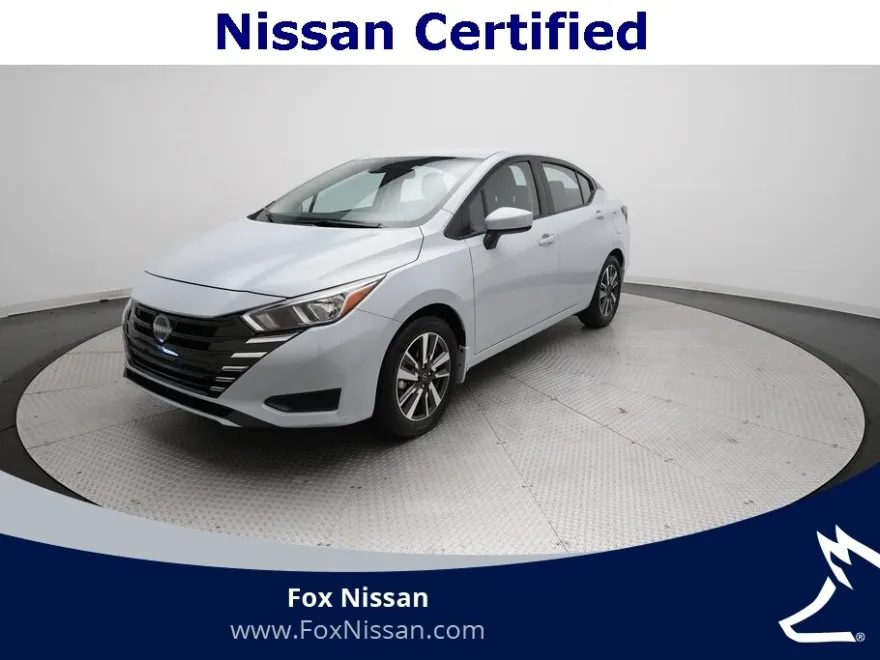 2024 Nissan Versa 1.6 SV photo 1