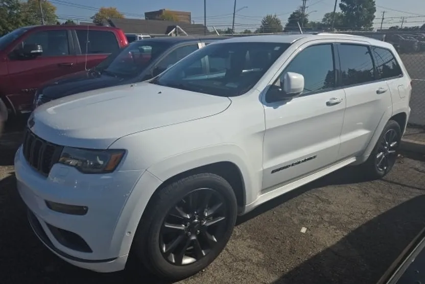 2018 Jeep Grand Cherokee High Altitude photo 1