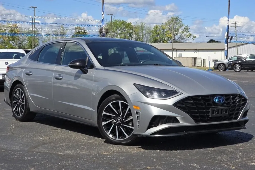 2020 Hyundai Sonata SEL Plus photo 1