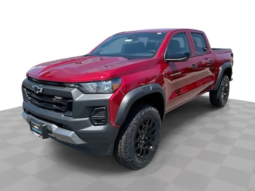 2026 Chevrolet Colorado Trail Boss photo 1