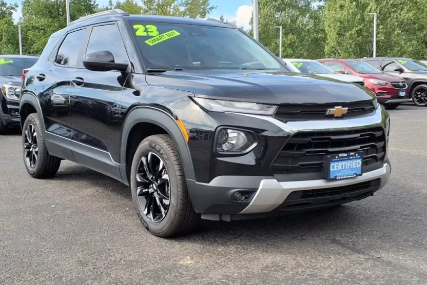 2023 Chevrolet Trailblazer LT photo 1