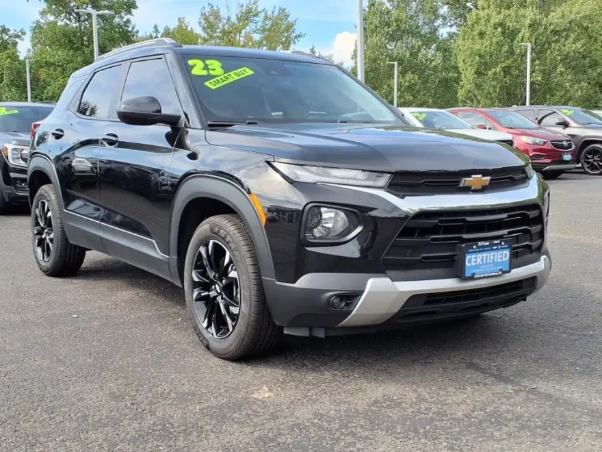 2023 Chevrolet Trailblazer LT photo 1