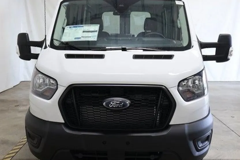 2025 Ford Transit Cargo Van photo 1