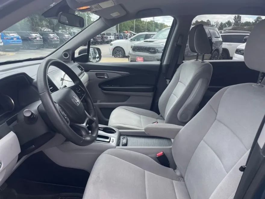 2019 Honda Pilot EX photo 1