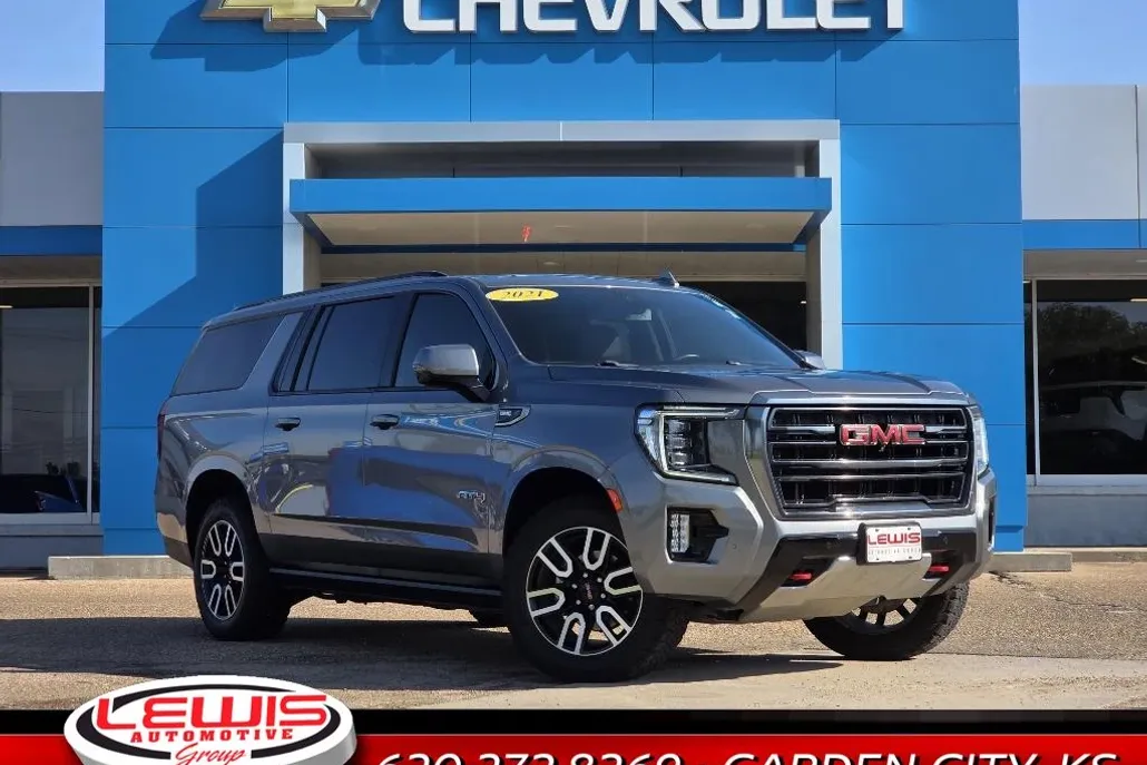 2021 Gmc Yukon XL AT4 photo 1