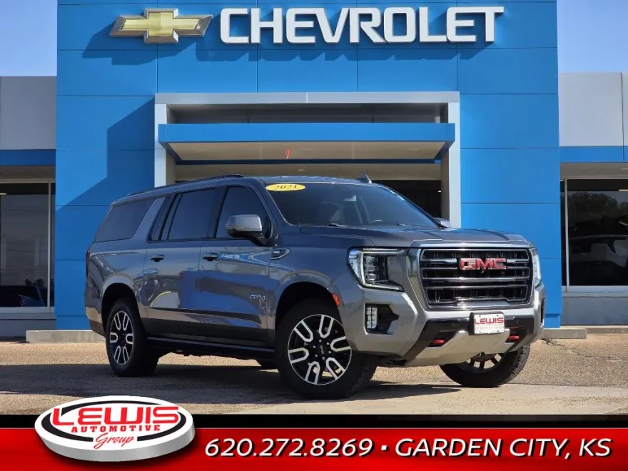 2021 Gmc Yukon XL AT4 photo 1