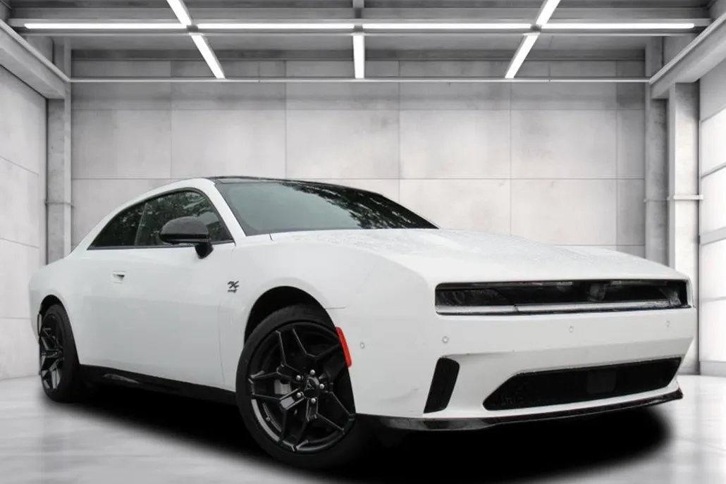 2024 Dodge Charger Daytona R/T photo 1
