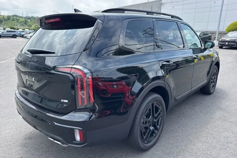 2025 Kia Telluride EX X-Line photo 1