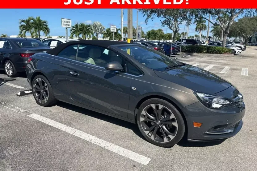 2016 Buick Cascada Premium photo 1