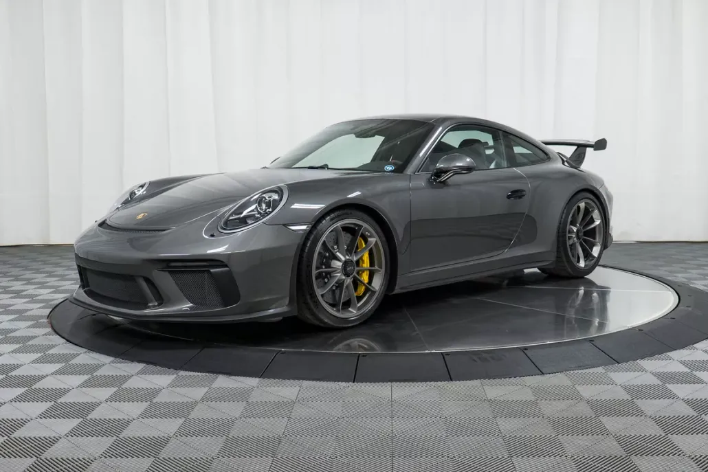 2018 Porsche 911 GT3 2 Coupe photo 1