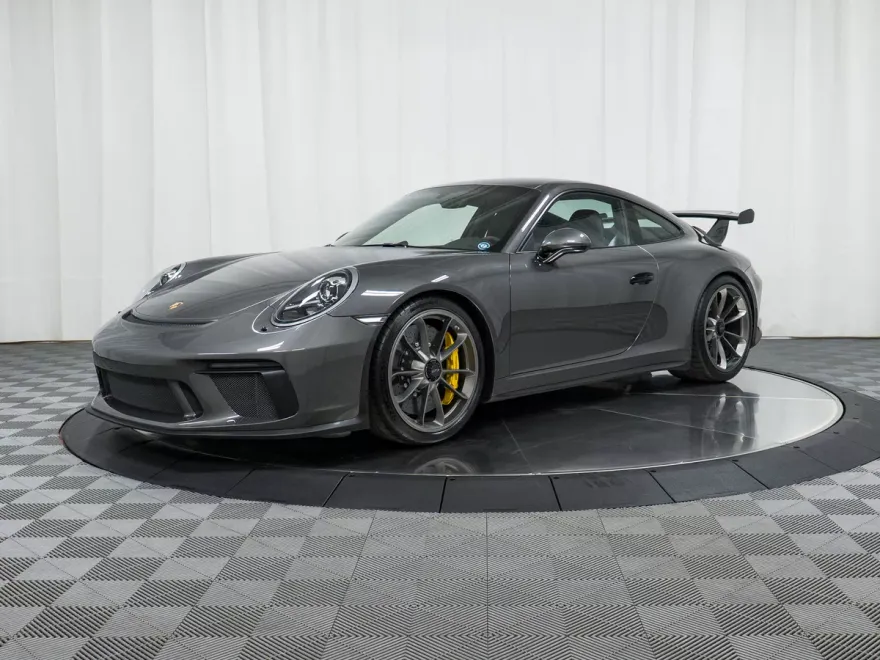 2018 Porsche 911 GT3 2 Coupe photo 1