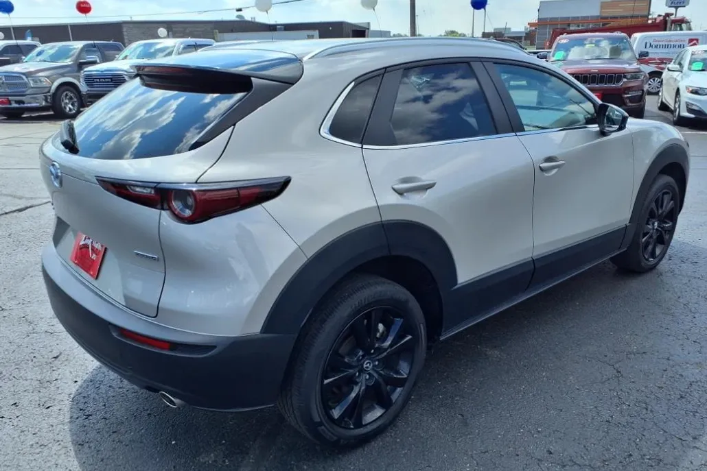 2024 Mazda CX-30 2.5 Select Sport photo 1