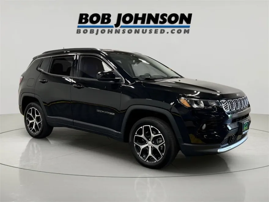 2024 Jeep Compass Limited photo 1