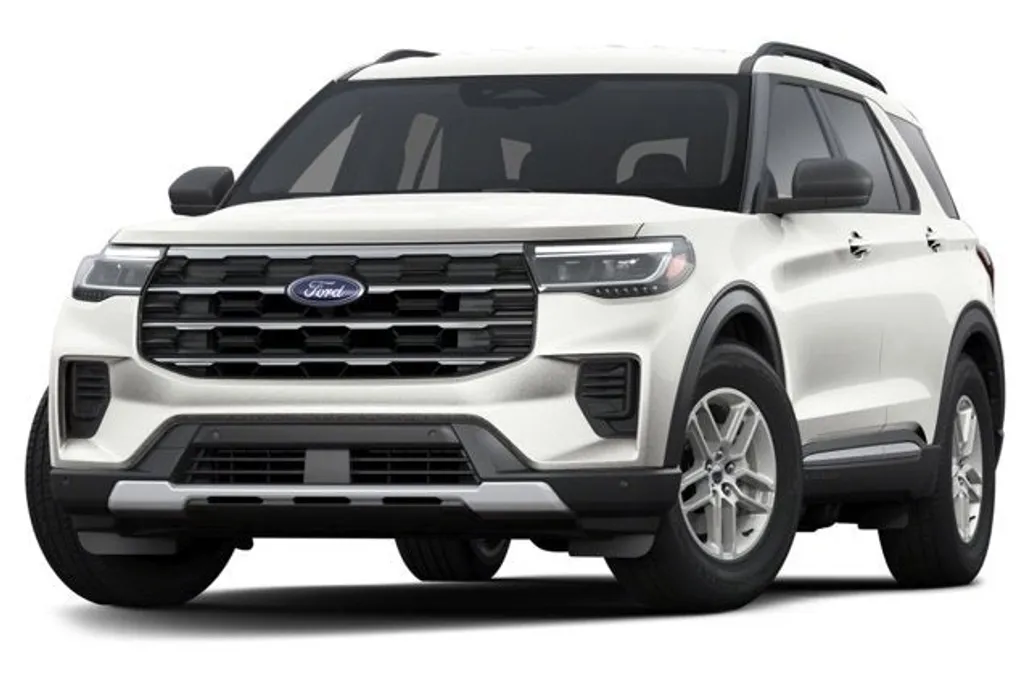 2025 Ford Explorer photo 1