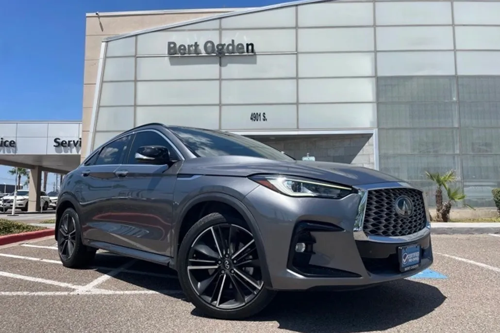 2023 Infiniti QX55 Luxe photo 1