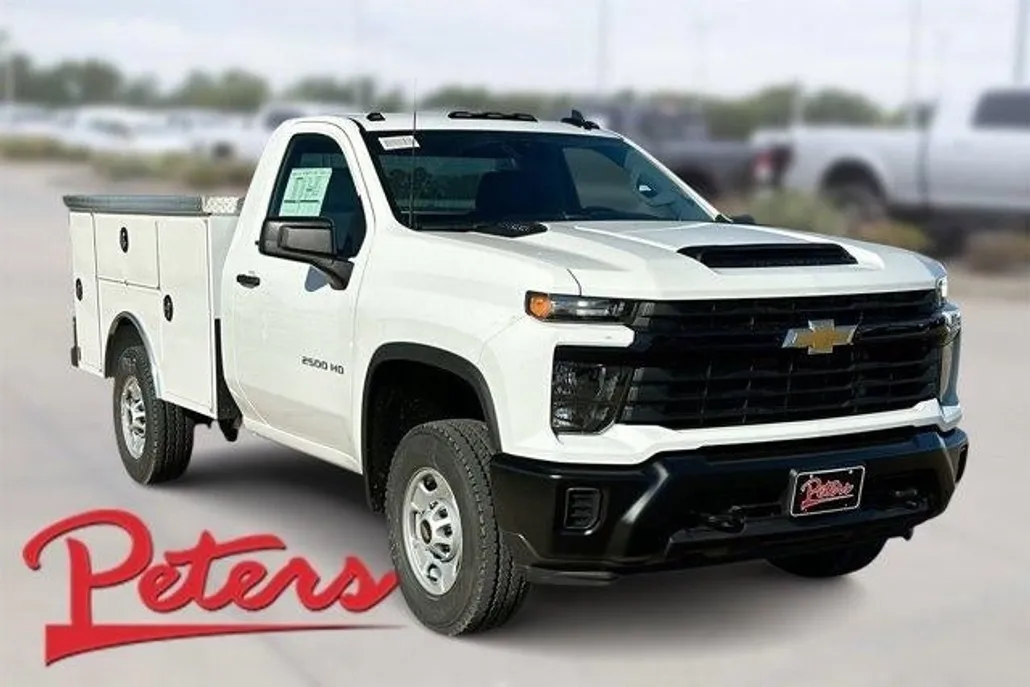 2025 Chevrolet Silverado 2500HD photo 1