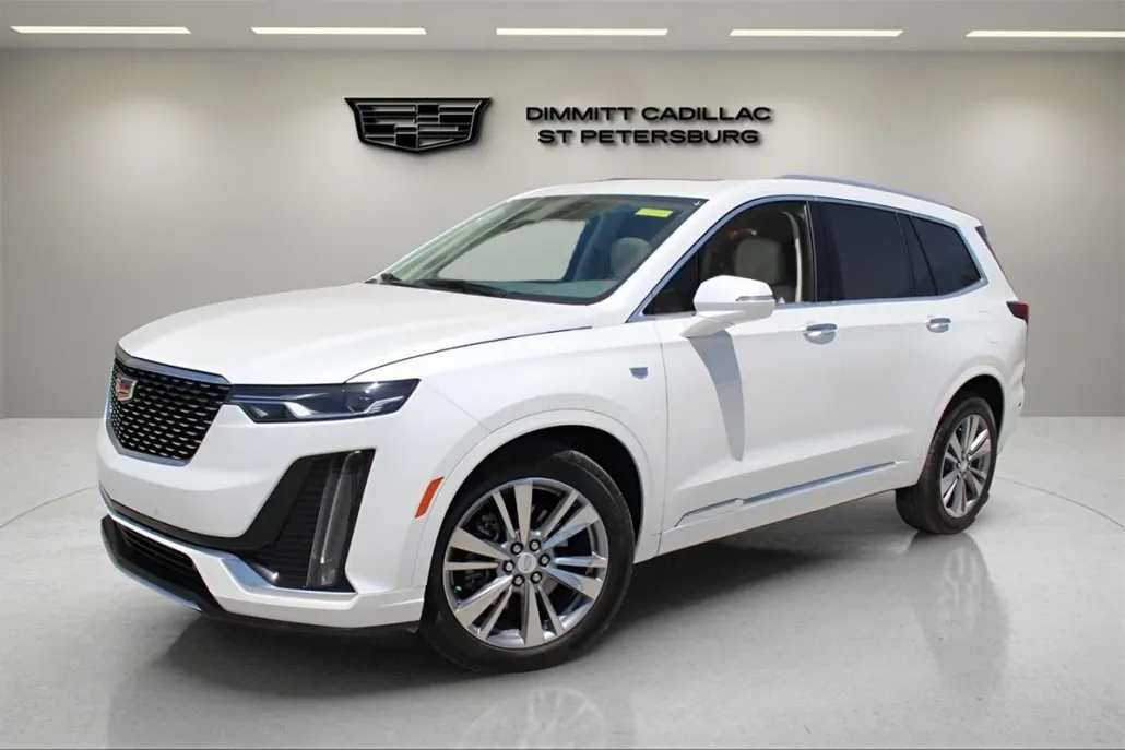 2025 Cadillac XT6 Premium Luxury photo 1