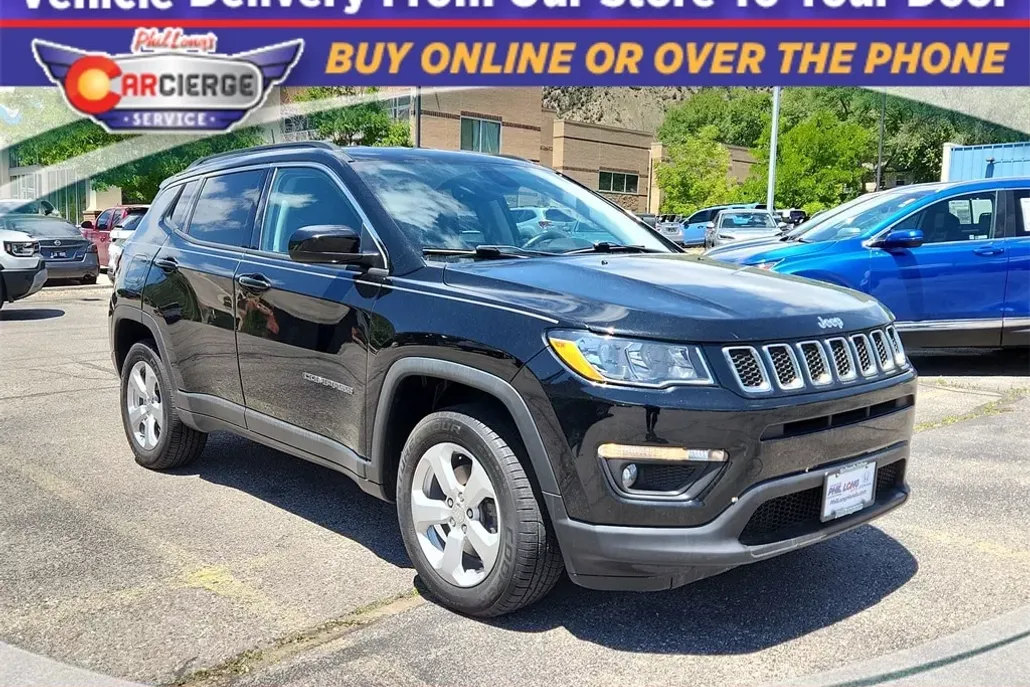 2017 Jeep Compass Latitude photo 1