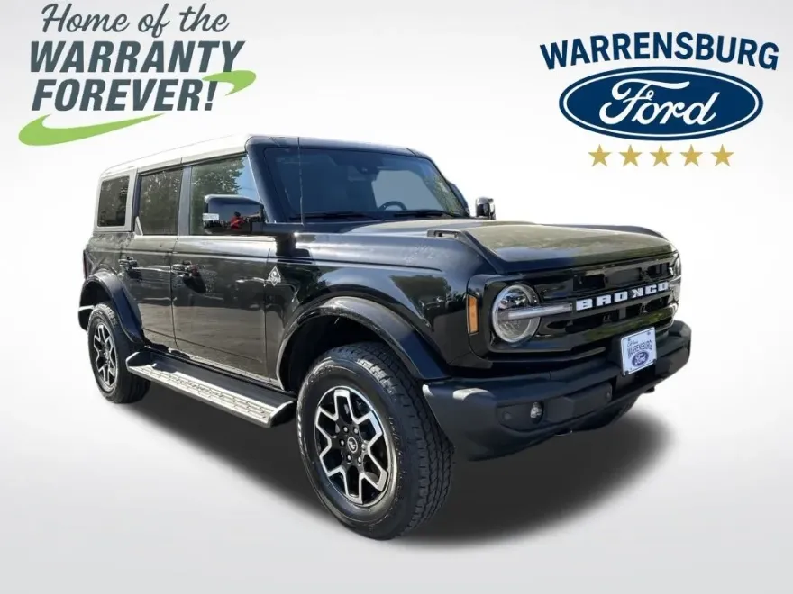 2025 Ford Bronco Outer Banks photo 1