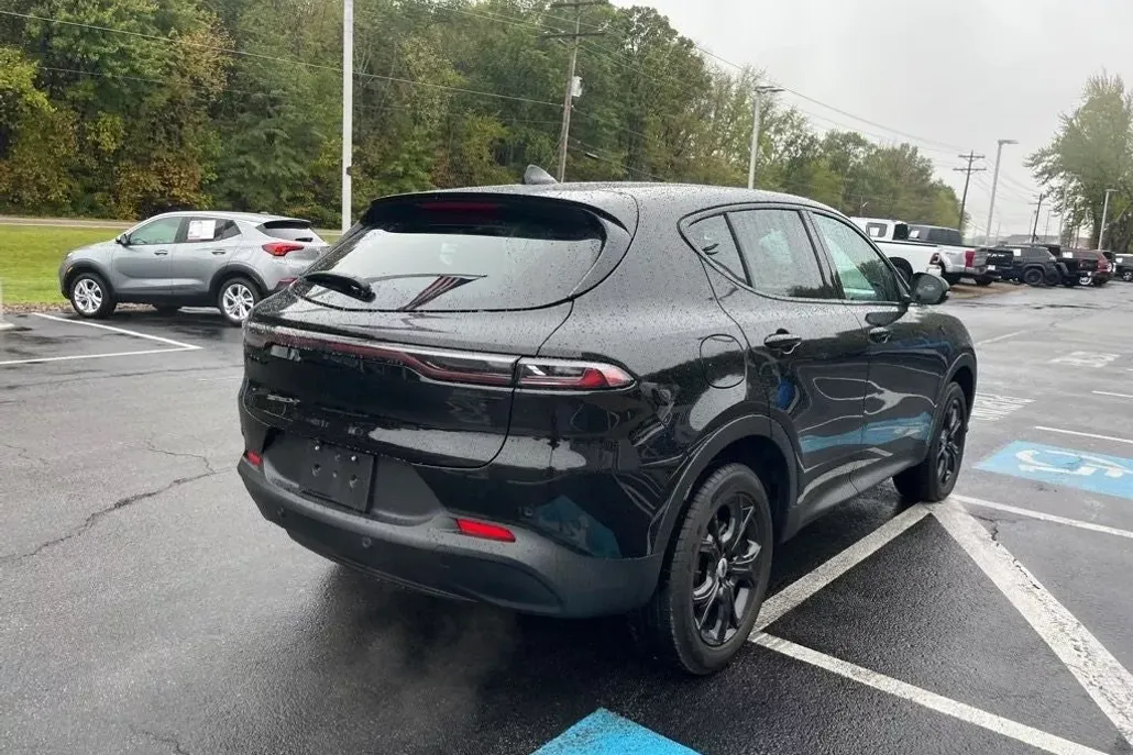 2023 Dodge Hornet GT Plus photo 1