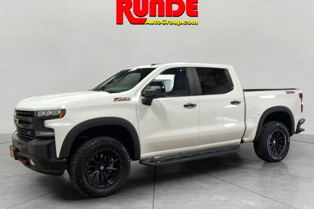 2020 Chevrolet Silverado LT Trail Boss photo 1