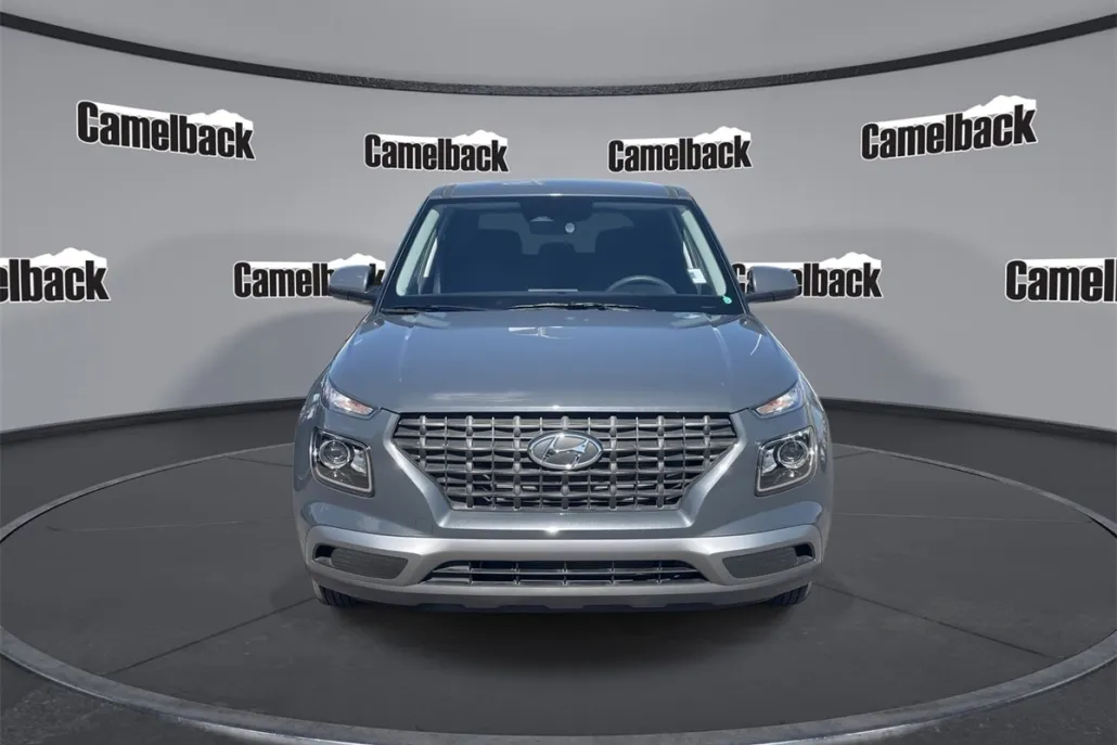 2023 Hyundai Venue SE photo 1