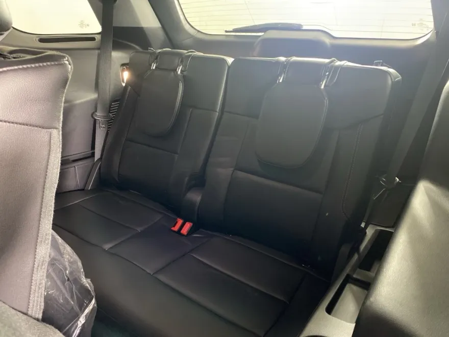 2022 Ford Explorer Limited photo 1